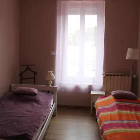 Maison Les Iris Tatil Evi *